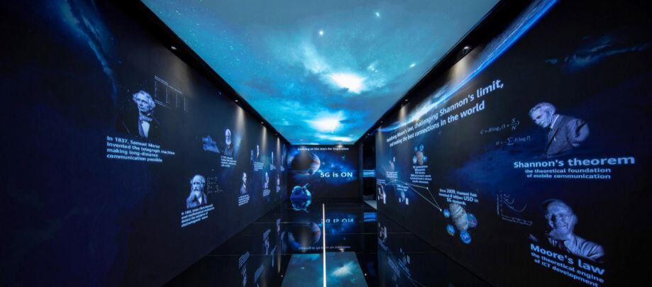 Viaje a la sala Galileo, el universo 5G de Huawei